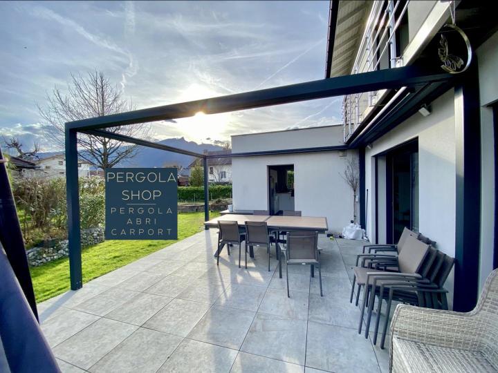 pergola toile store zip Chambéry
