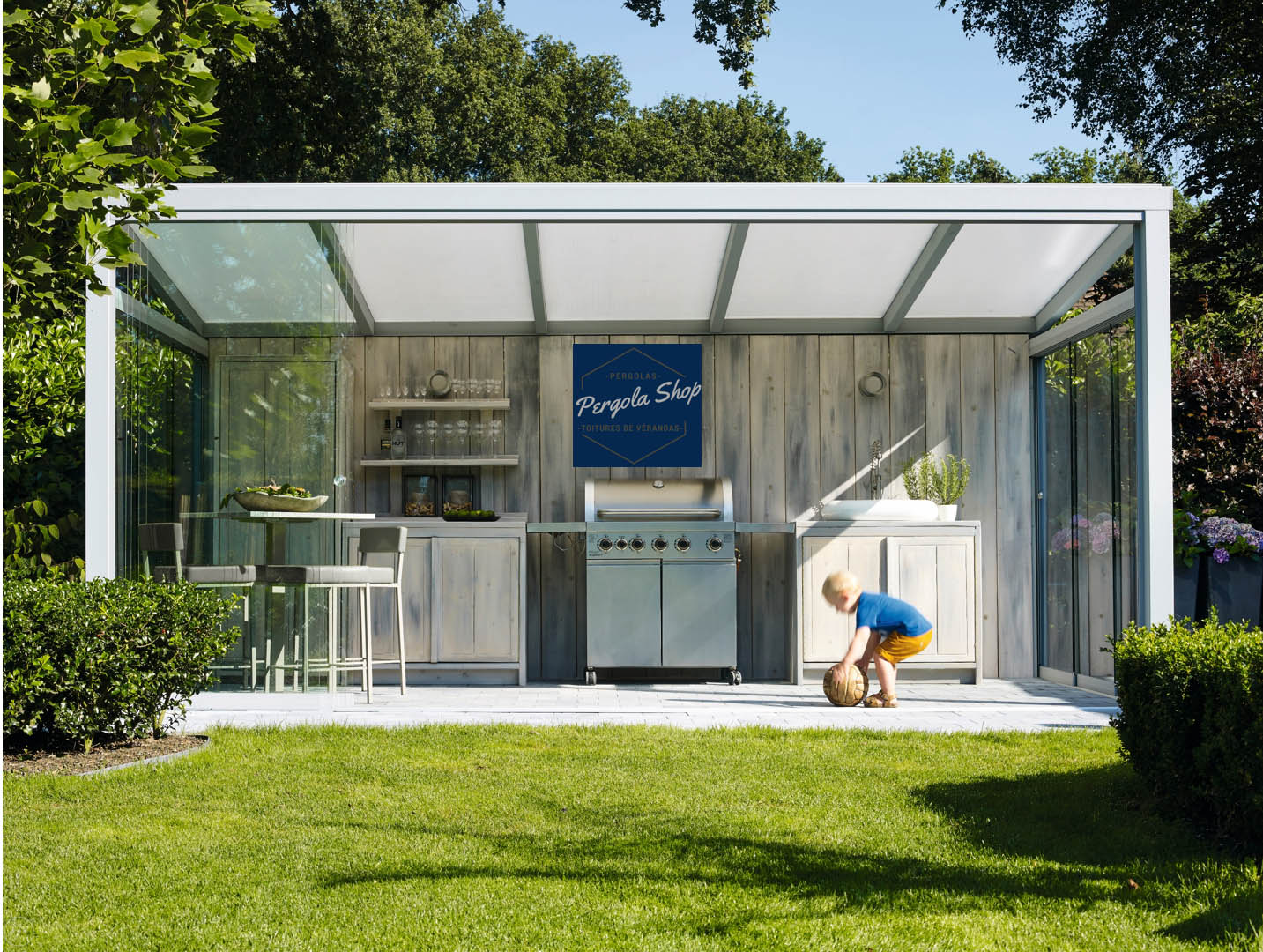 abri couverture de terrasse en aluminium sur mesure, cuisine d'été, pool house Savoie Aix les Bains Chambéry