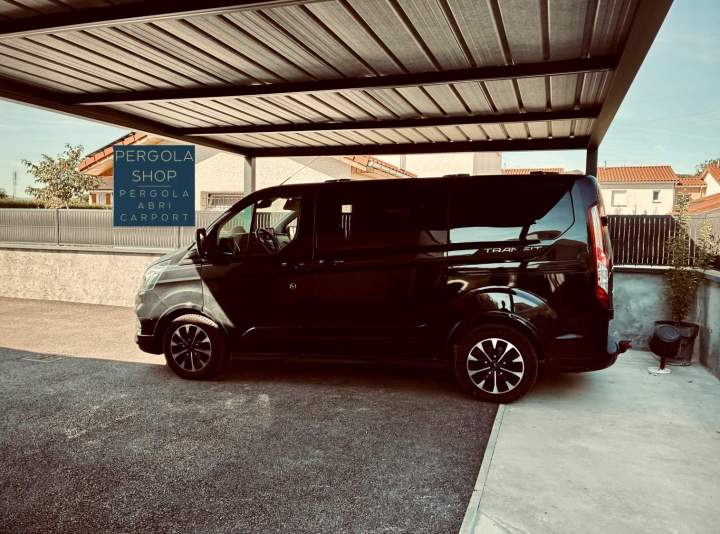 Votre spécialiste pour votre abri de voiture et de carport design.