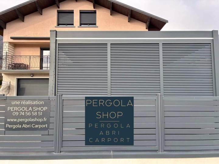 carport double toit plat avec brise vue Savoie(1)