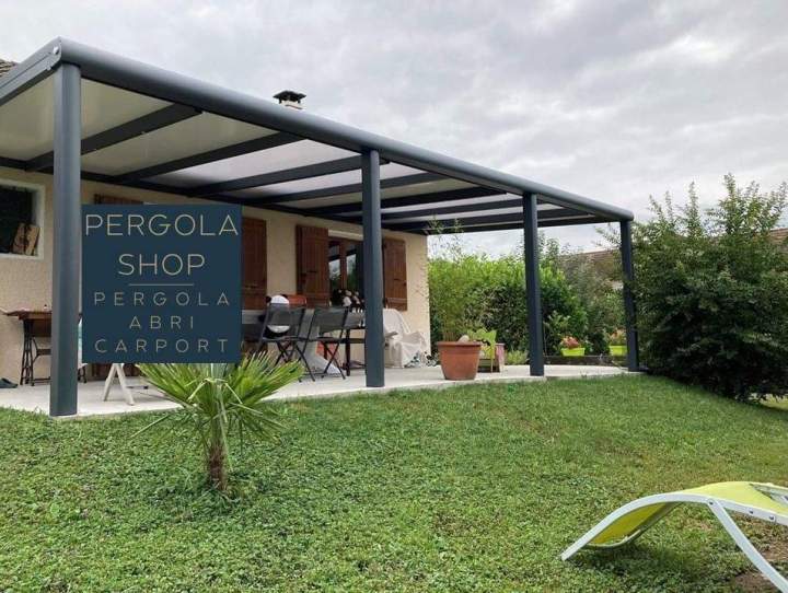 pergola toiture fixe Saint Félix Haute-Savoie