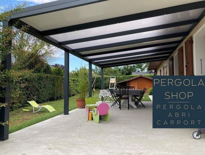 abri de terrasse toiture fixe prêt à poser Haute-Savoie